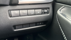 Nissan Qashqai 1.3 DiG-T MH 158 N-Connecta 5dr Xtronic Petrol Hatchback